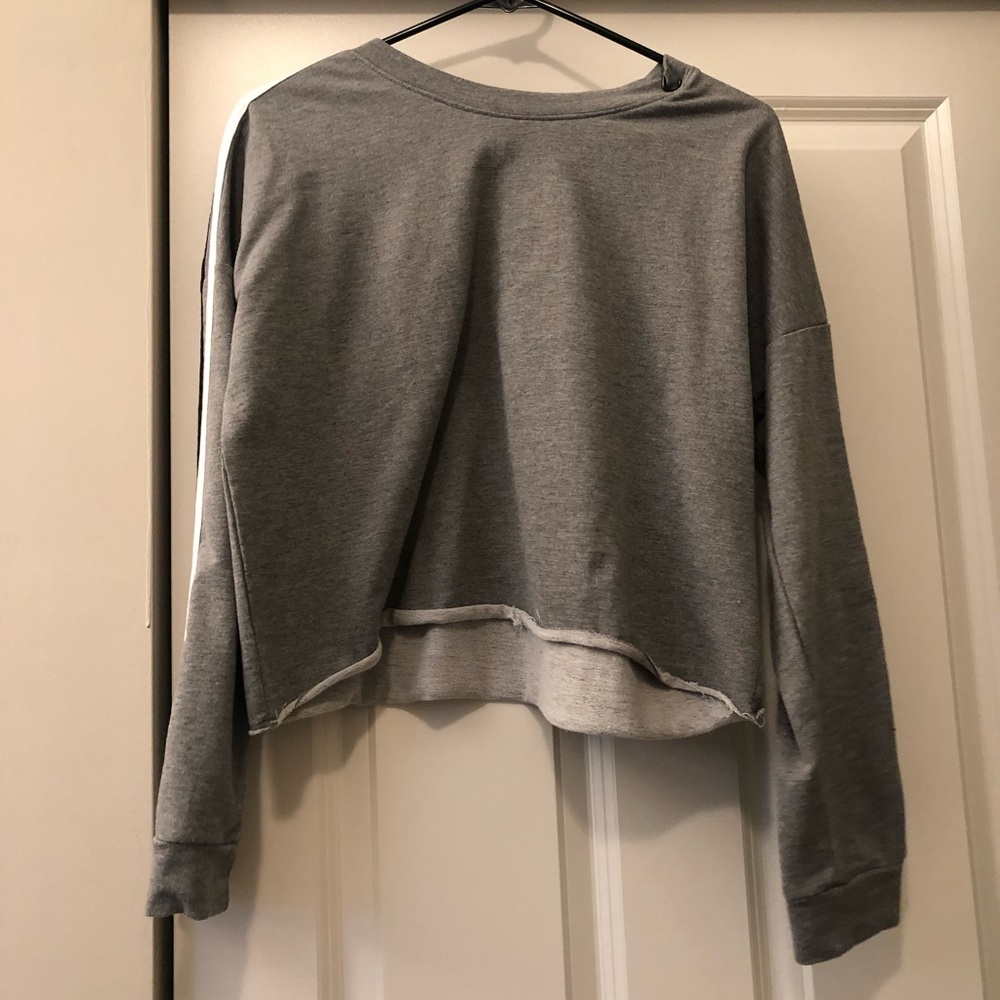 Cropped Long Sleeve Tee